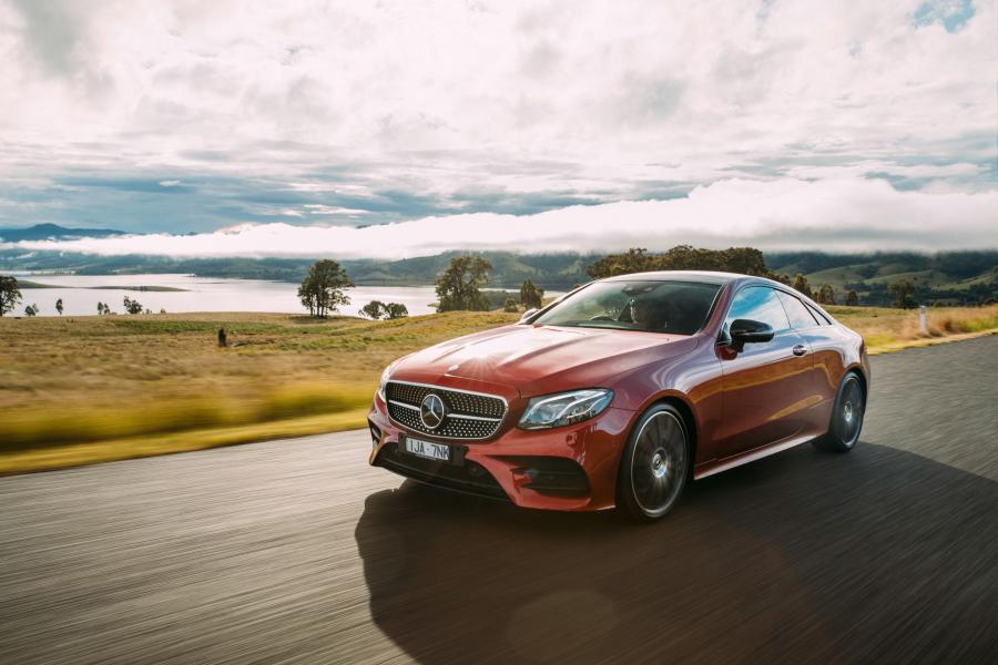  Mercedes-Benz E300 AMG Line Coupe 2017 года  (AU) (фото 30 из 40)